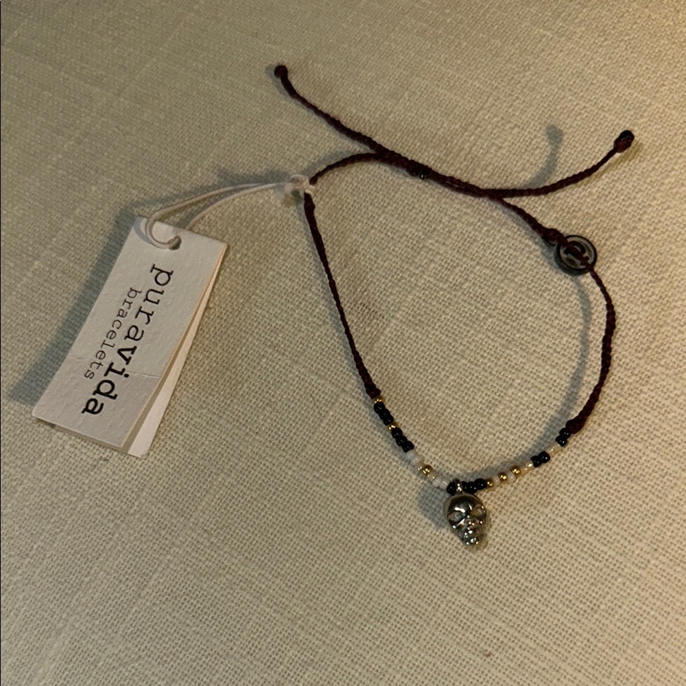 NWT Pura Vida Skull Charm Beaded Bracelet